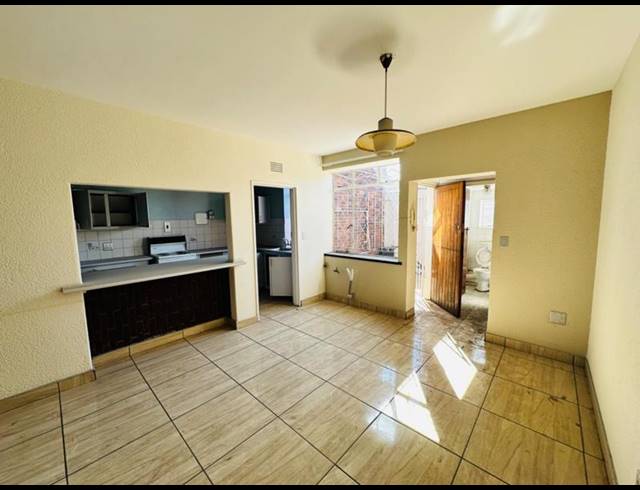 3 BEDROOM APARTMENT FOR SALE IN BENONI CENTRAL